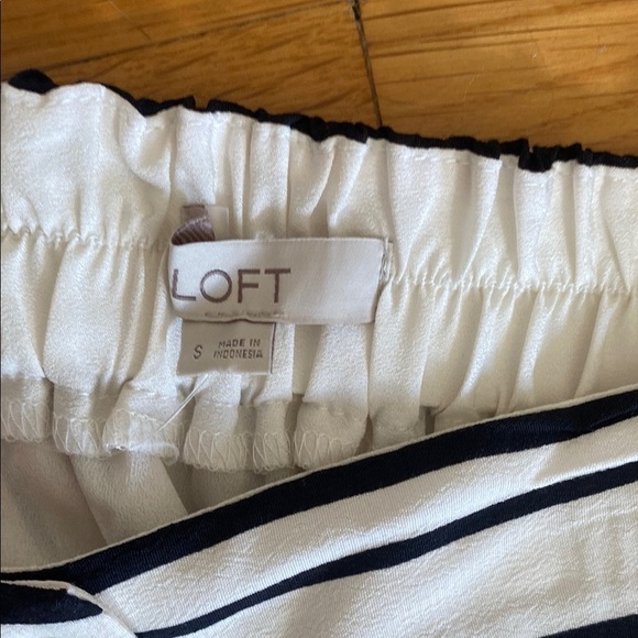 LOFT Black and White A-Line Midi Skirt - Picture 4 of 4